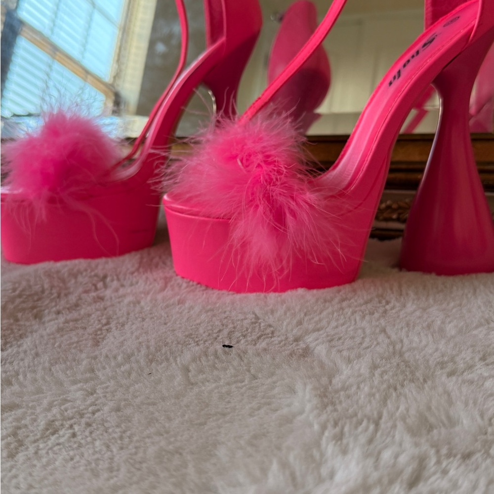 Vibrant Pink Women's Heels